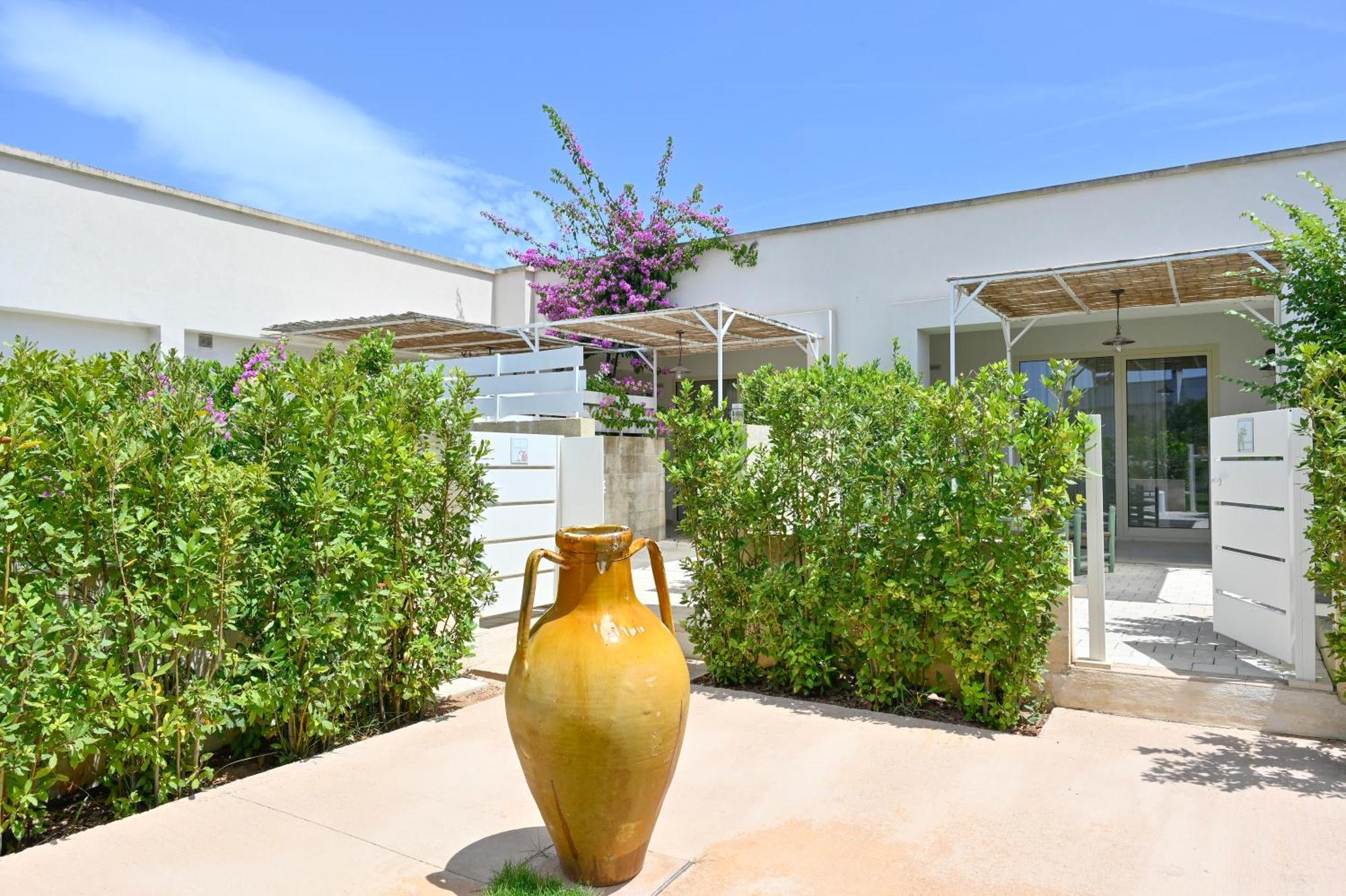 Livantea Agriresort E Residence Otranto Buitenkant foto